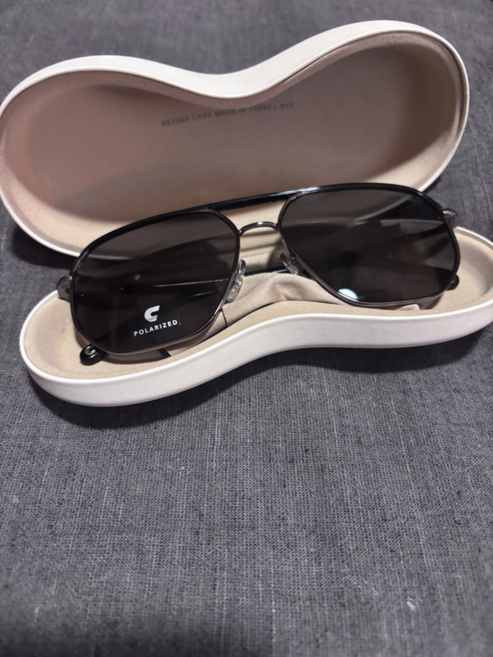 Polarized Aviator Sunglasses in Black/Brown